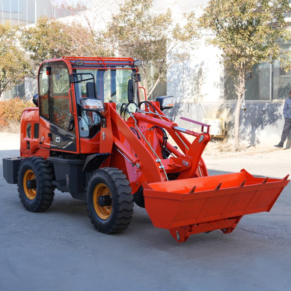 لودر أمامي بعجلات يعمل بالديزل - مراجعة Heavy Equipment Landscaping وسعره